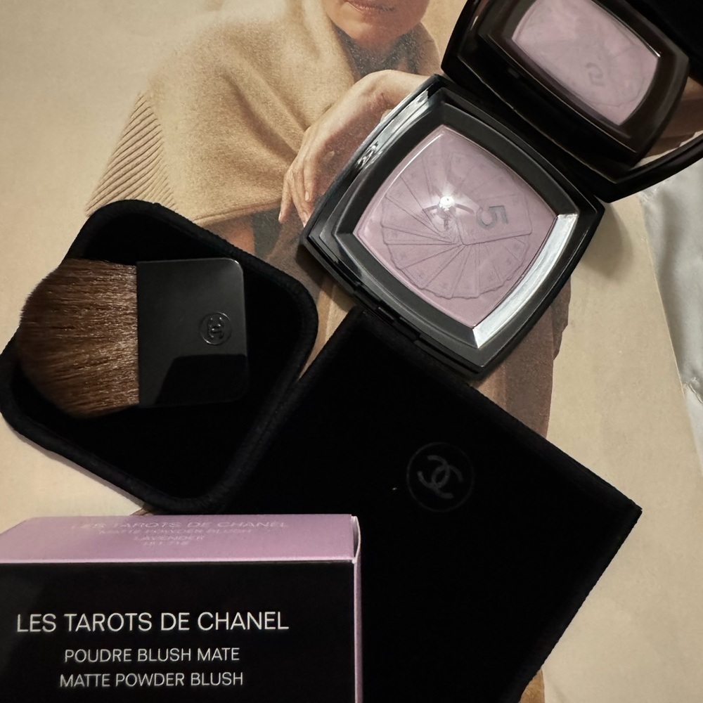 - New - LIMITED EDITION - LES TAROTS DE CHANEL - LAVENDER - dec 2024 - Picture 4 of 4